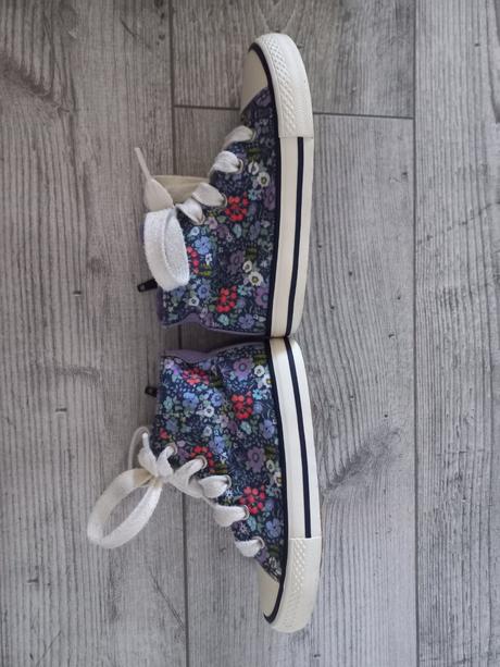 Trámky next 24, next,24