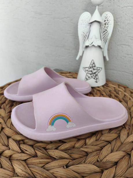 Slapky 29-30, 30