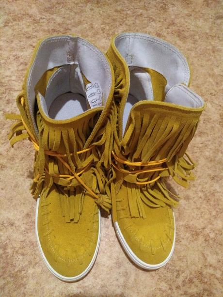 Obuv kožená na platforme, nové, 38