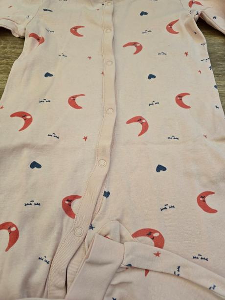 Pyžamový overal č.92, 92