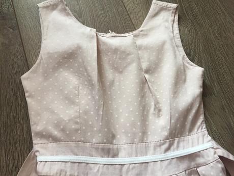 Krasne romanticke saty, s