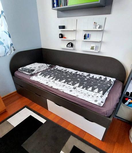 Posteľ s roštom a matracom 90x200, šírka (cm): 90,dĺžka (cm): 200