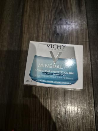 Vichy mineral 89 krem,