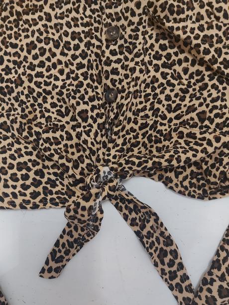 Crop blúzka, bershka,s