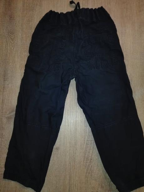 Nohavice tmavomodre, f&f,104