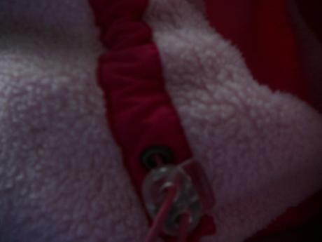 Dievcenska prechodna bunda, 104