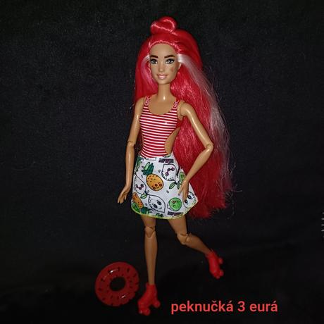 Barbie,
