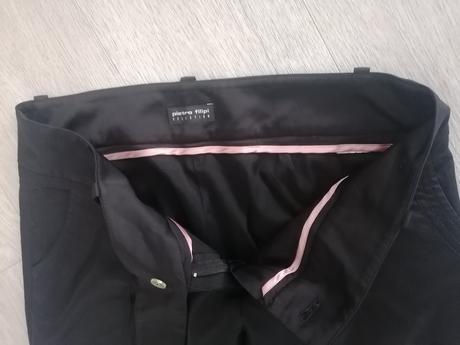 Elegantné 3/4 nohavice, pietro filipi,m