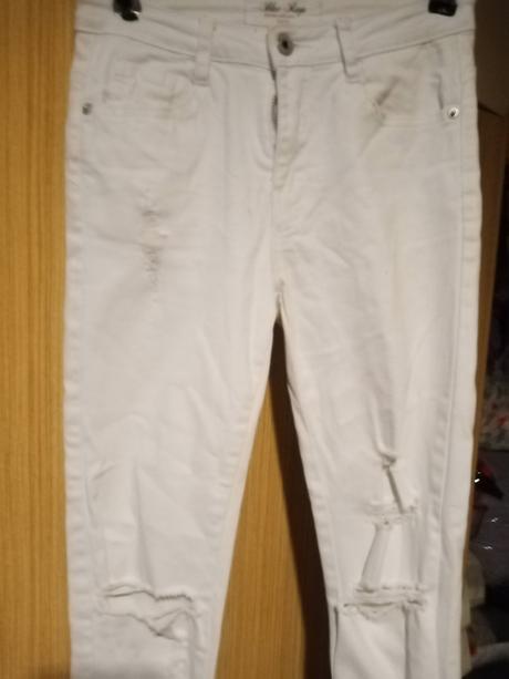 Dámske moderné trhane rifle, 36