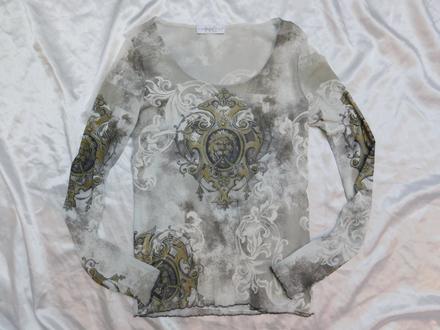 Luxusny tenky pulover/tričko, 38