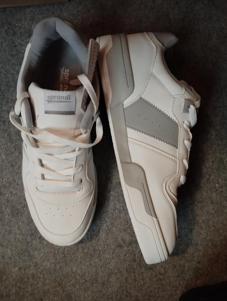Nové botasky sprandi, sprandi,42