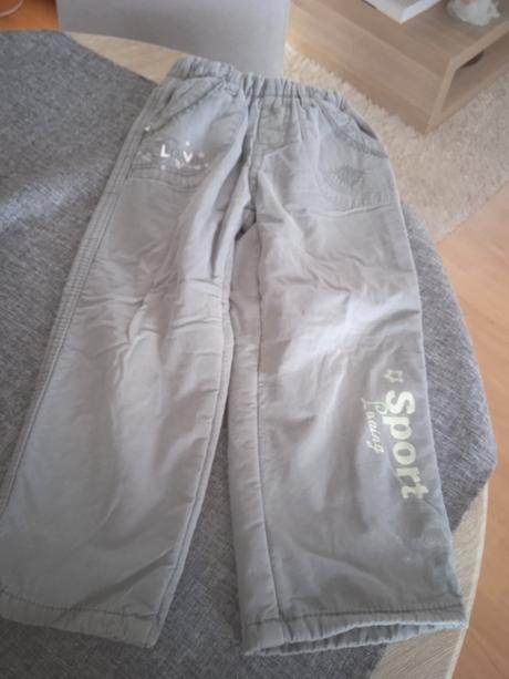 Oteplene nohavice, 98