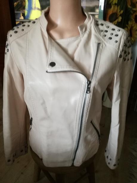 Bunda, atmosphere,40