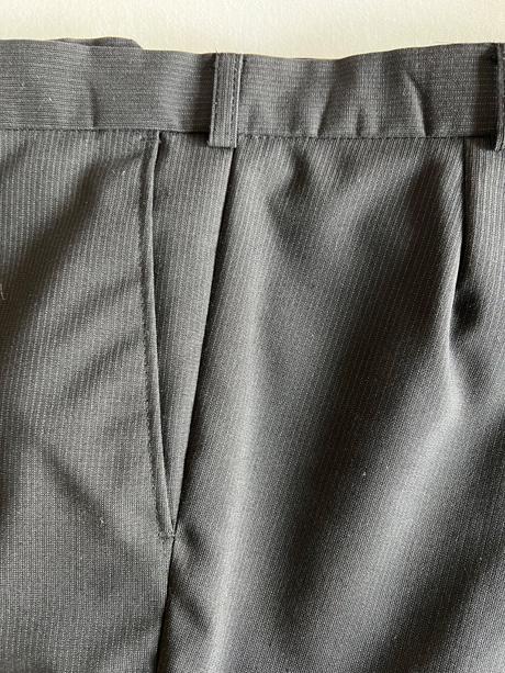 Elegantný čierny oblek ozeta, kvalitný a štýlový, 26