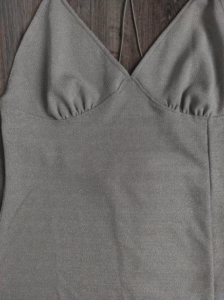 Strieborné elegantné šaty, l