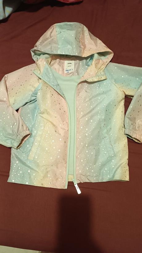 Prechodné bundičky, 134