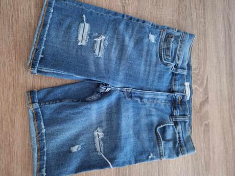 Kratke nohavice, zara,152