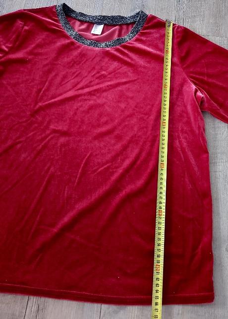 Zamatový slávnostný top, 48