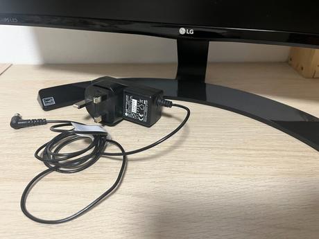 Monitor lg 22mp68vq-p, lg