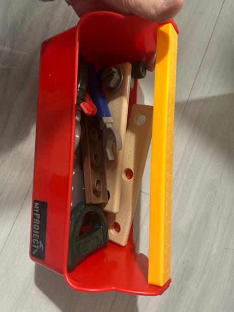 Náradie a vŕtačka klein bosch, 