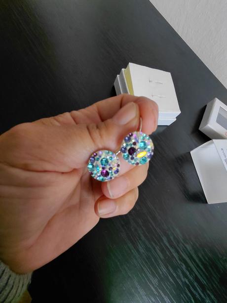 Strieborné náušnice s krištálmi swarovski, 