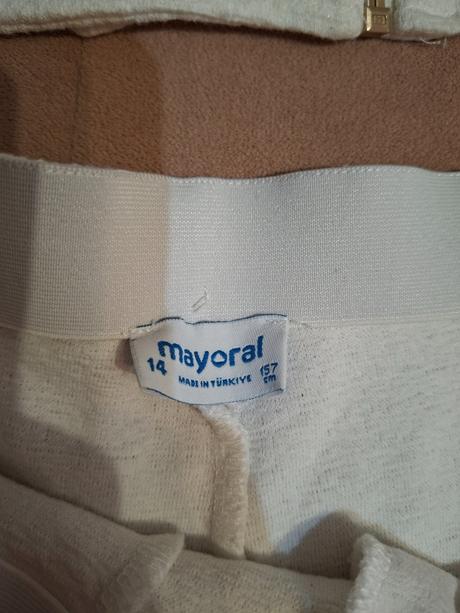 Dievčenský kostým, mayoral,158