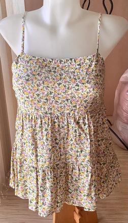 Romantický top, new look,36