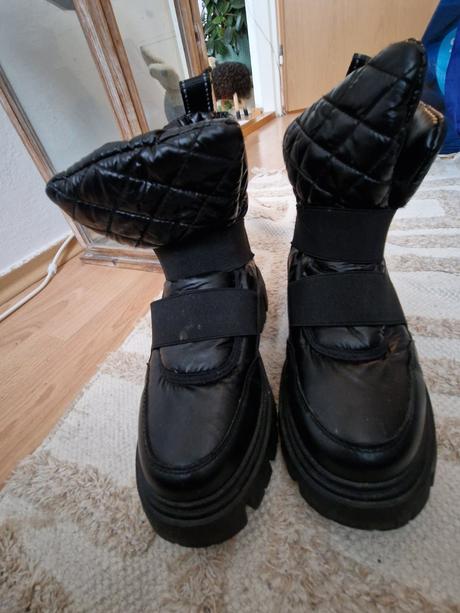 Čižmy veľkosť 38, 38