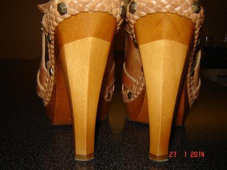 Kožené sandálky frye, 37