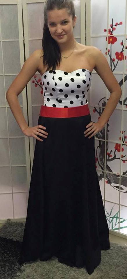 Spoločenské šaty vo veľkosť s/m, m / s