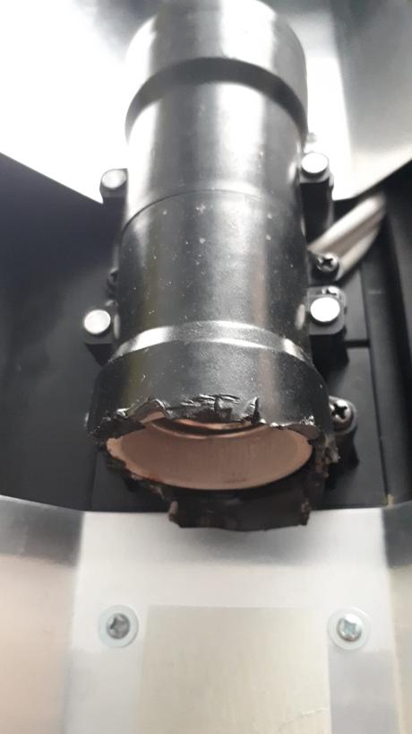 Terárium s rozmermi 50x50x90, príslušenstvo v cene,