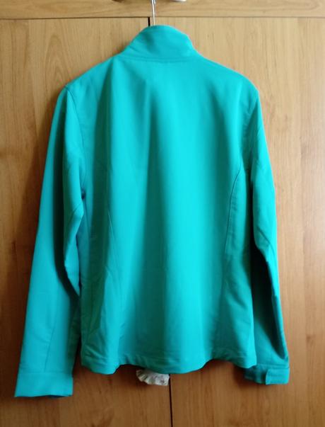 Termo vetrovka vhodná na behanie, 40