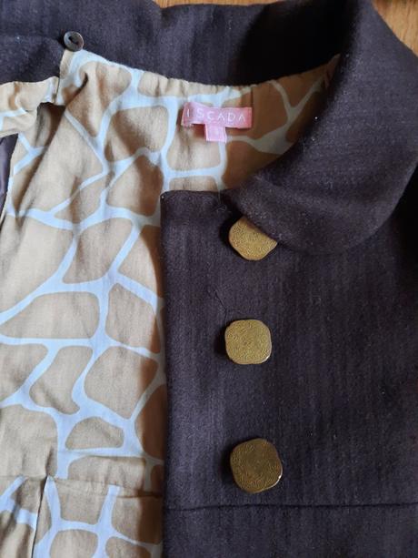 Kabátik escada, 104