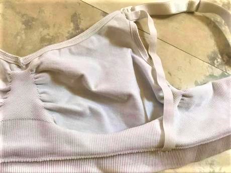 Kojenecká bezšvová podprsenka medela, 75,b