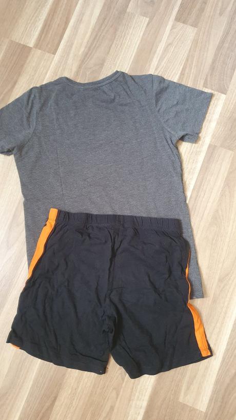 Pyžamko escape reality, reserved,146