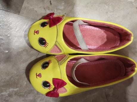 Zlte macickove balerinky, 26