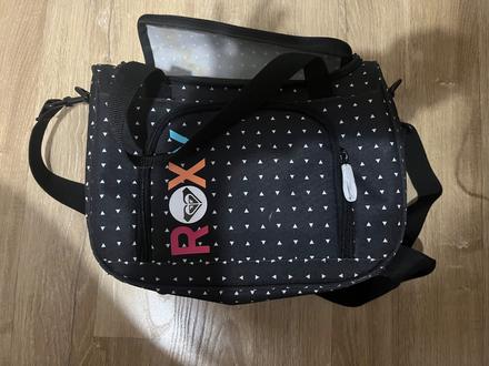 Kozmetická taska roxy,