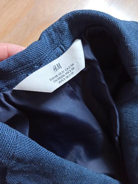 Oblek h&m, 98