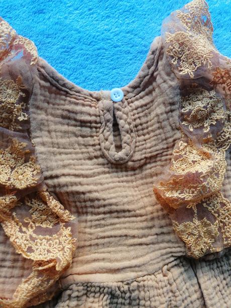 Muselinove triko, 86