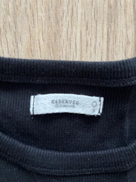 Vrubkovany top, reserved,s