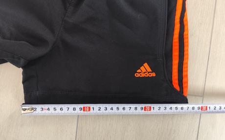 Predám adidas kraťasy, adidas