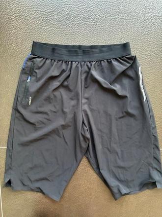 Kiprun vzdušné športové šortky vel.14-15r, kipsta,164