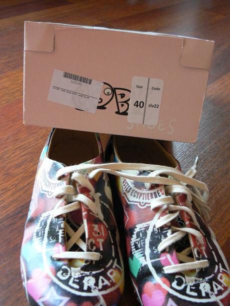 Farebné "pokreslené" topánky, 40