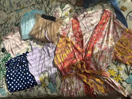 Balík letných vecí, m