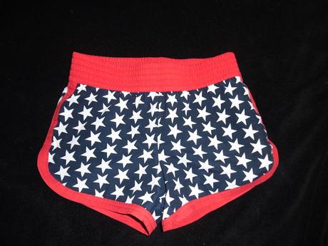 Hviezdičkové šortky 140/146, bonprix,140