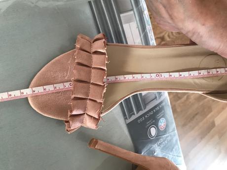 Staroruzove sandálky, 38