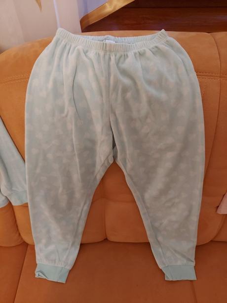 Teplé pyžamko, c&a,140