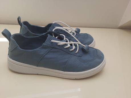 Plátenky, reserved,34