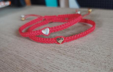 Pletené náramky srdiečka/tep, 