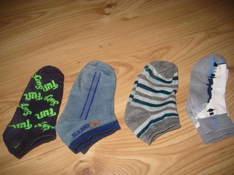 4 páry členkových ponožiek, 30